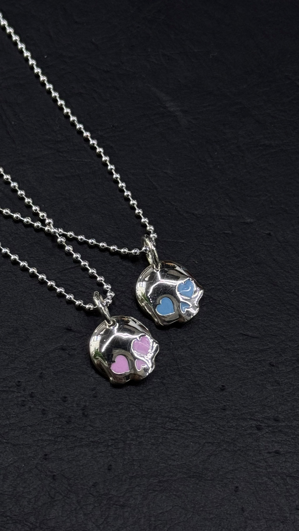 Sskuahlly Hearts Micro Pendant Necklace