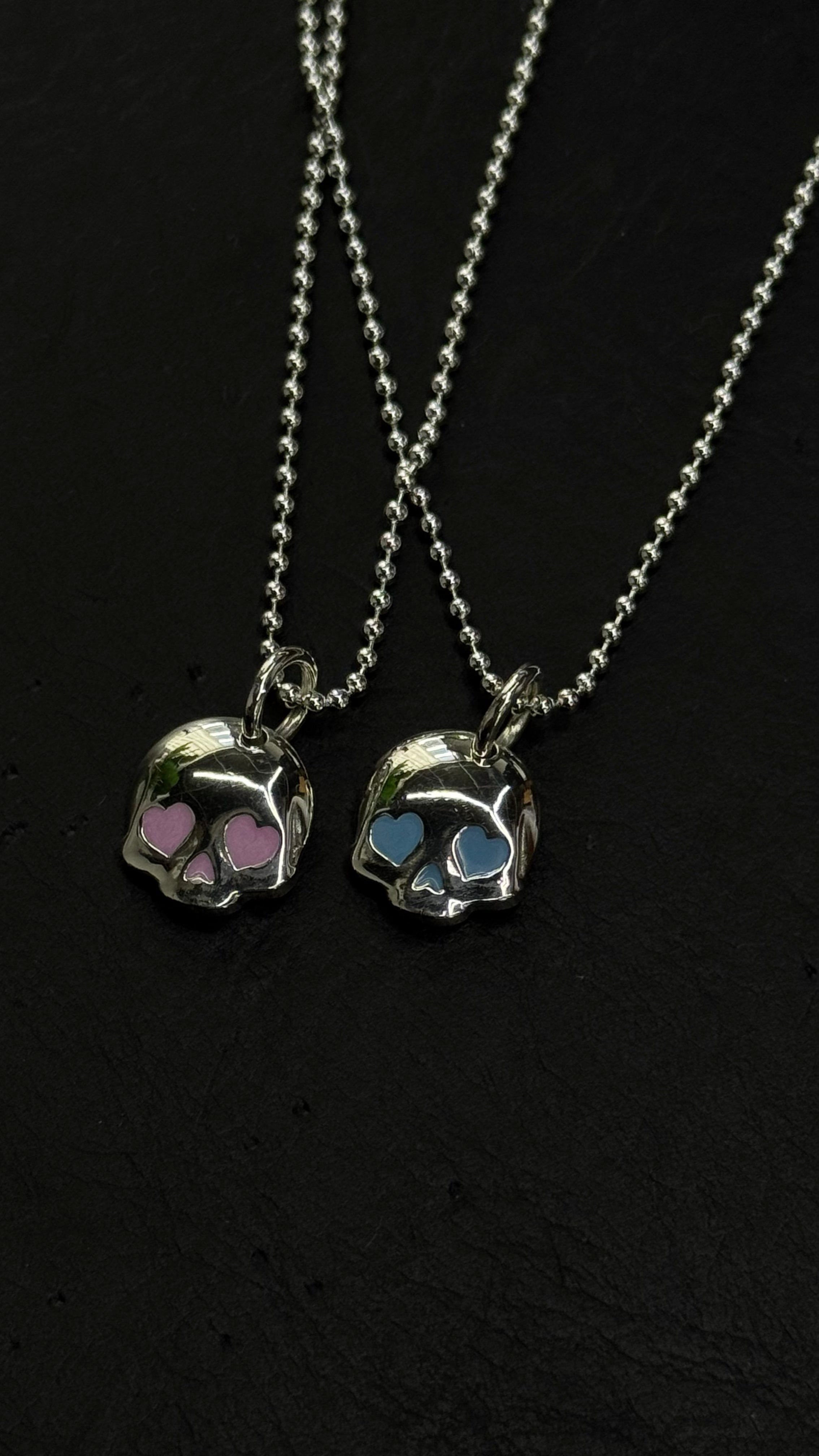 Sskuahlly Hearts Micro Pendant Necklace